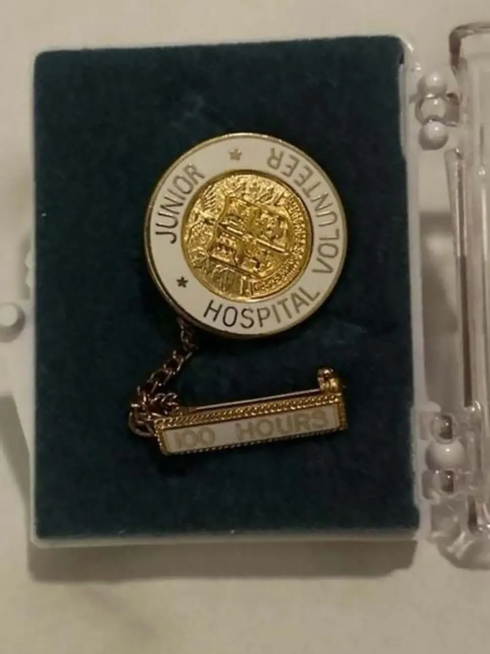 Vintage Junior Hospital Volunteer 100 Hours Achievement Lapel Pin with Guard
